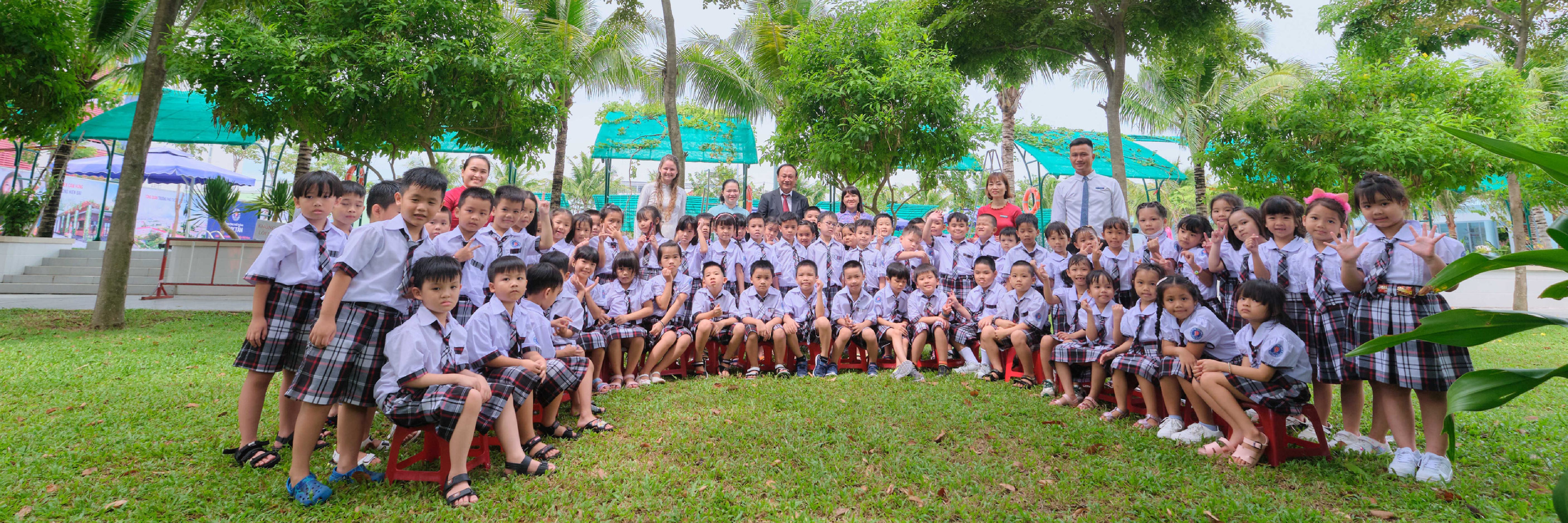 Banner Gặp gỡ Duy Tân