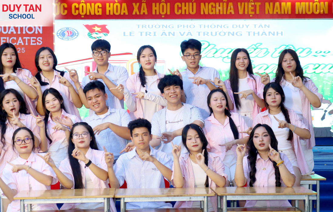 LỄ TRI ÂN VÀ TRƯỞNG THÀNH NIÊN KHÓA 2022-2025 - CHỦ ĐỀ: CHUYẾN TÀU THANH XUÂN