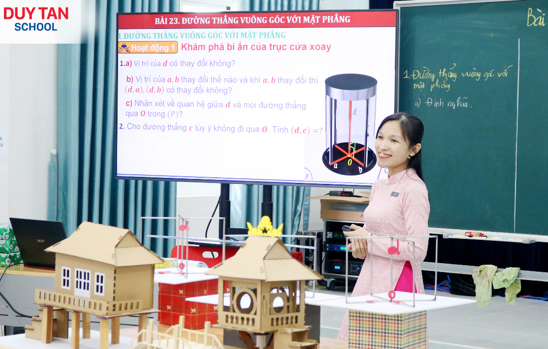 HỘI GIẢNG – THAO GIẢNG NĂM HỌC 2025-2026: ĐỔI MỚI CÙNG STEM/STEAM VÀ TRÍ TUỆ NHÂN TẠO